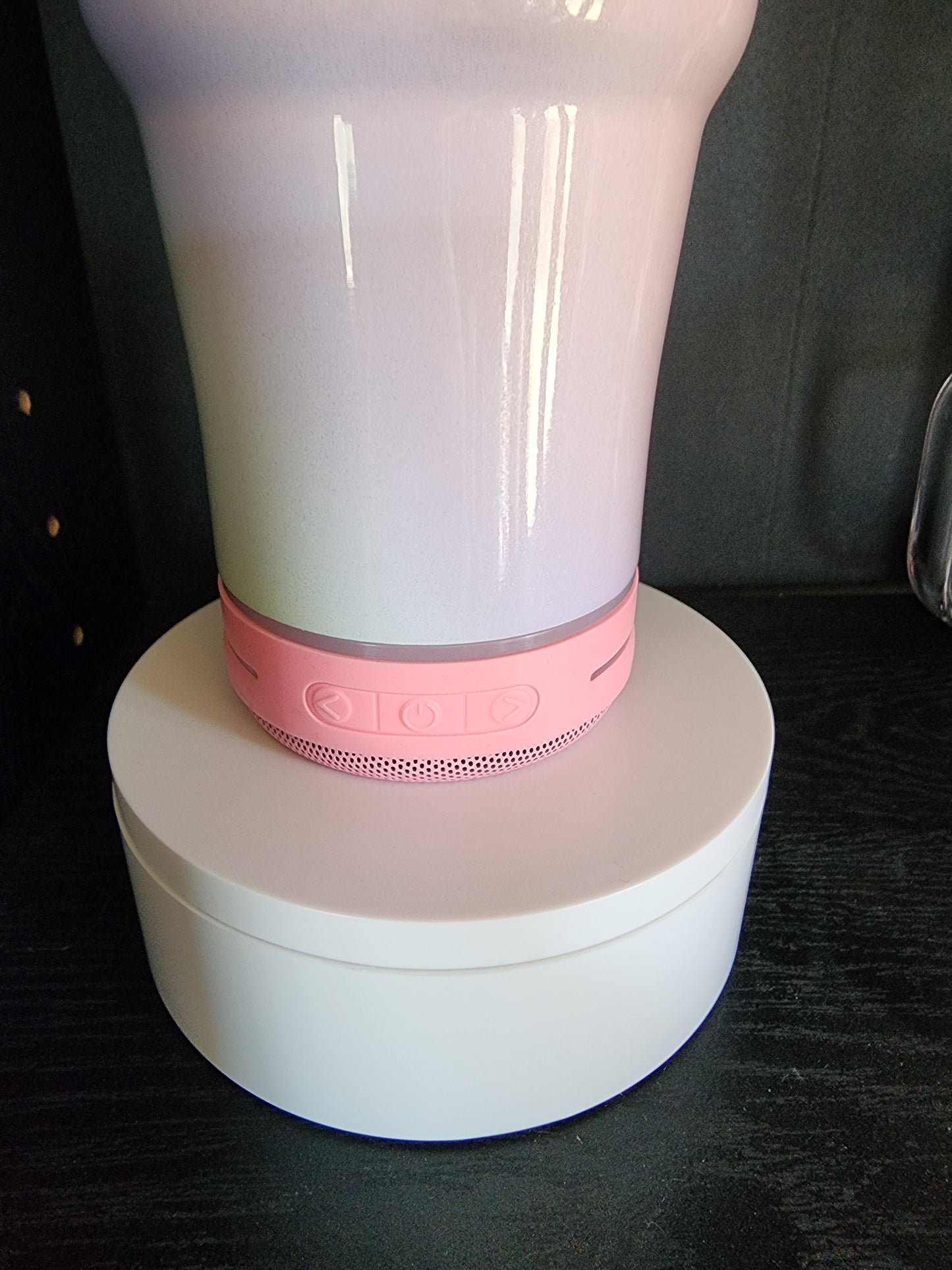 30oz Tumbler with Speaker