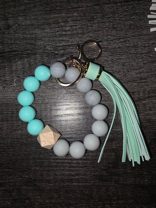 Plain Wristlet